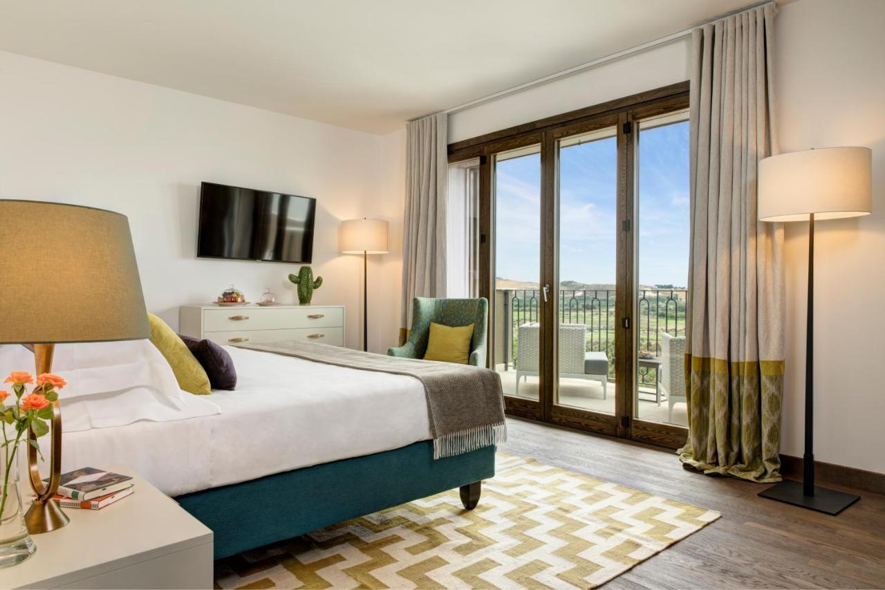 Rocco Forte Private Villas شاكا المظهر الخارجي الصورة