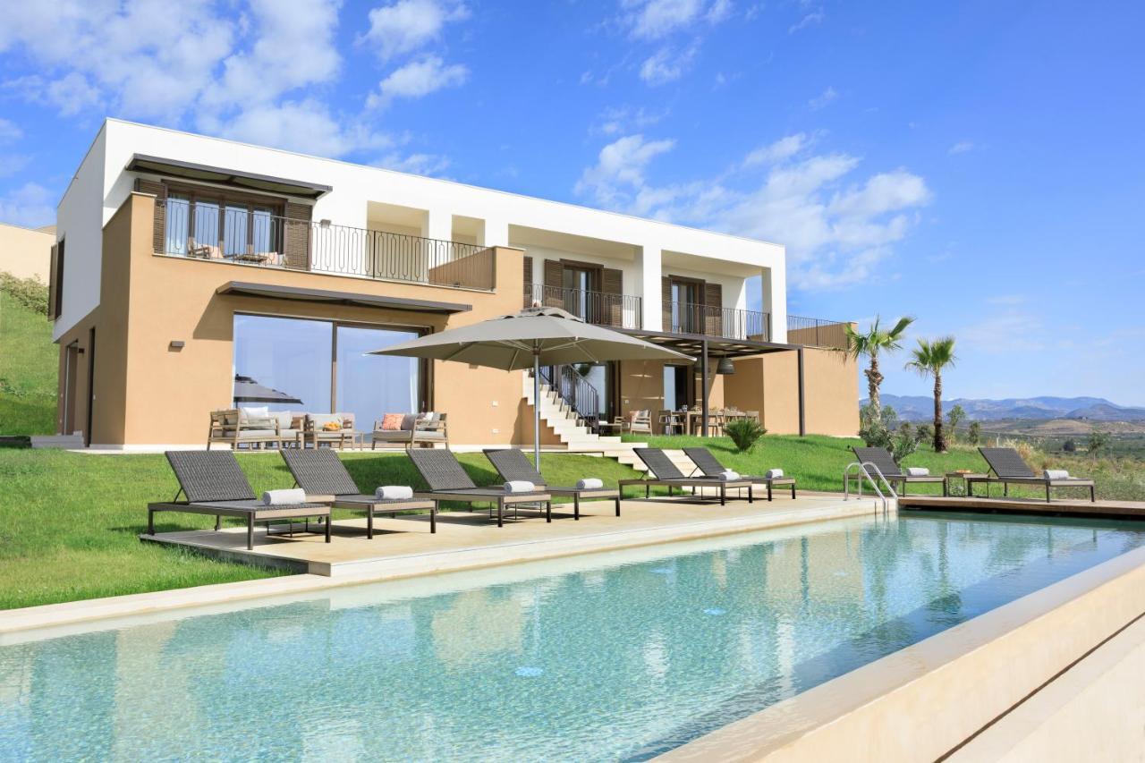 Rocco Forte Private Villas شاكا المظهر الخارجي الصورة